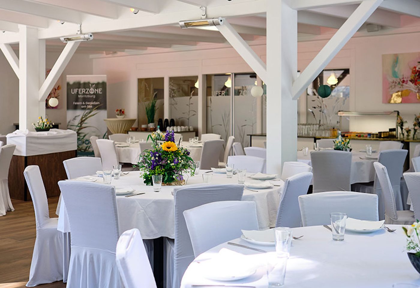 UFERZONE Moritzburg - Dekorierte UFERZONE Lodge für eine Hochzeit